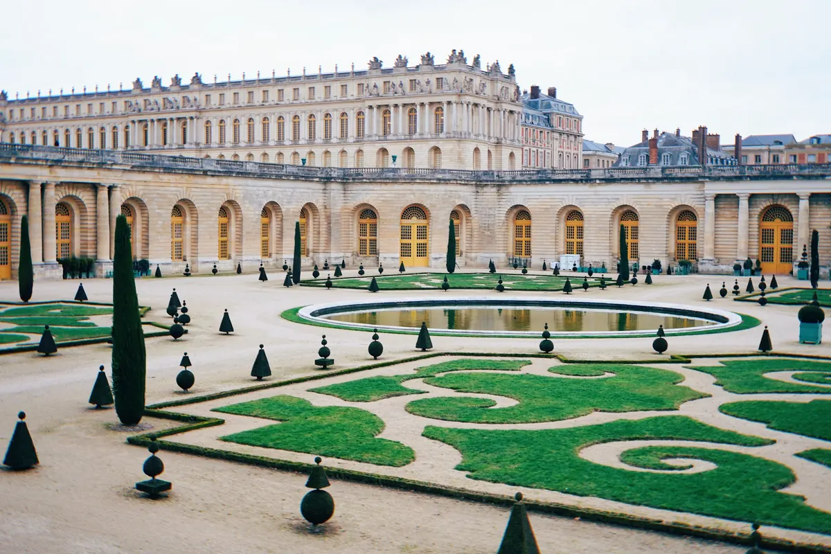Versailles palace wing over the garden parterre